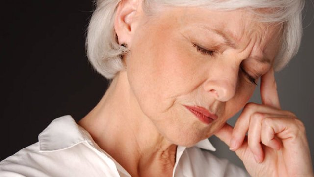 Alzheimer (Alzaymır) Belirtileri 20 Yıl Önceden Başlıyor