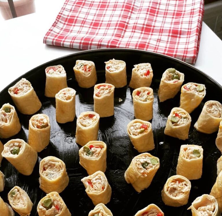 Beşamel Soslu Tavuklu Çıtır Börek Nefis Lezzetler Sitesi