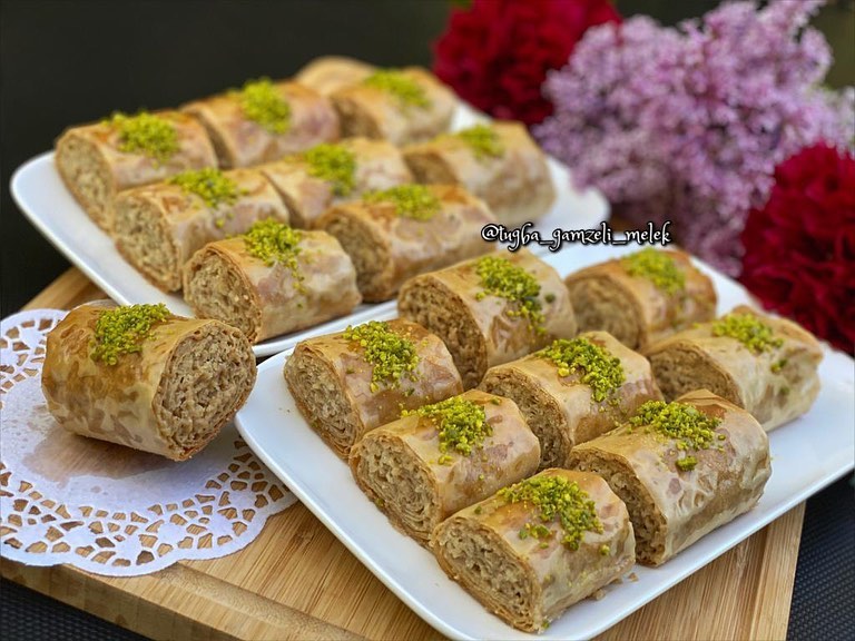 Tahinli Kuru Baklava