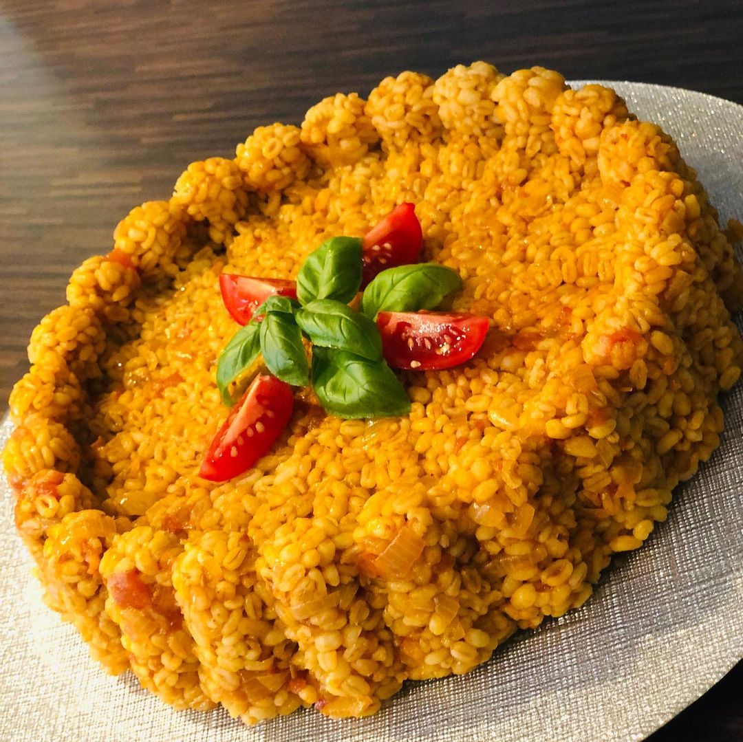 Domatesli Soğanlı Bulgur Pilavı