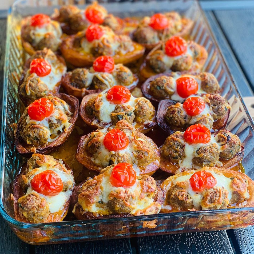 Patates Çanağında Misket Köfte