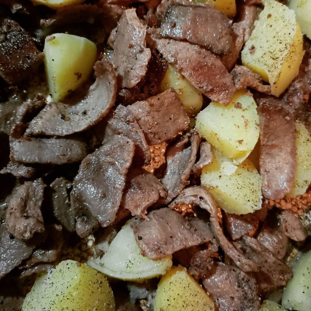 Yaprak Döner Nefis Lezzetler Sitesi