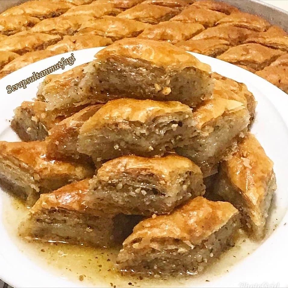 Çıtır Çıtır El Açması Cevizli Baklava
