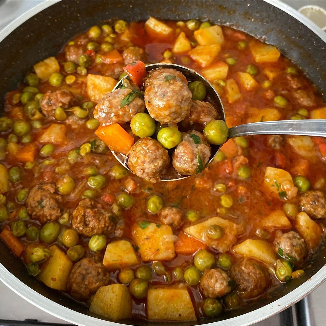 Köfteli Bezelye