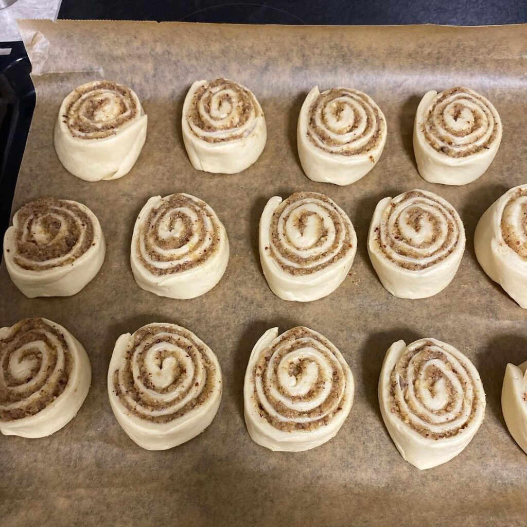 Fındıklı Cevizli Rulo Çörek