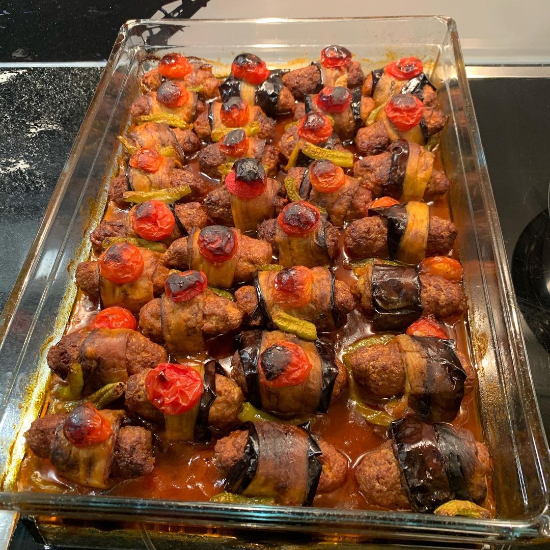 Köfteli Patlıcan Sarma