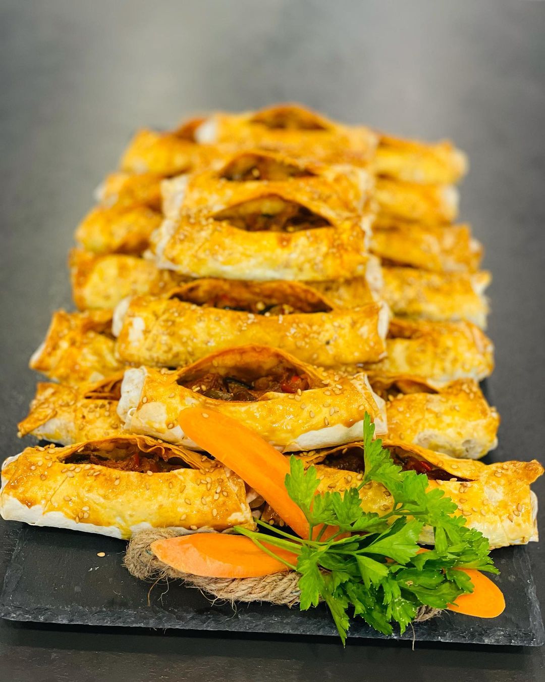 Kabaklı Karnıyarık Börek