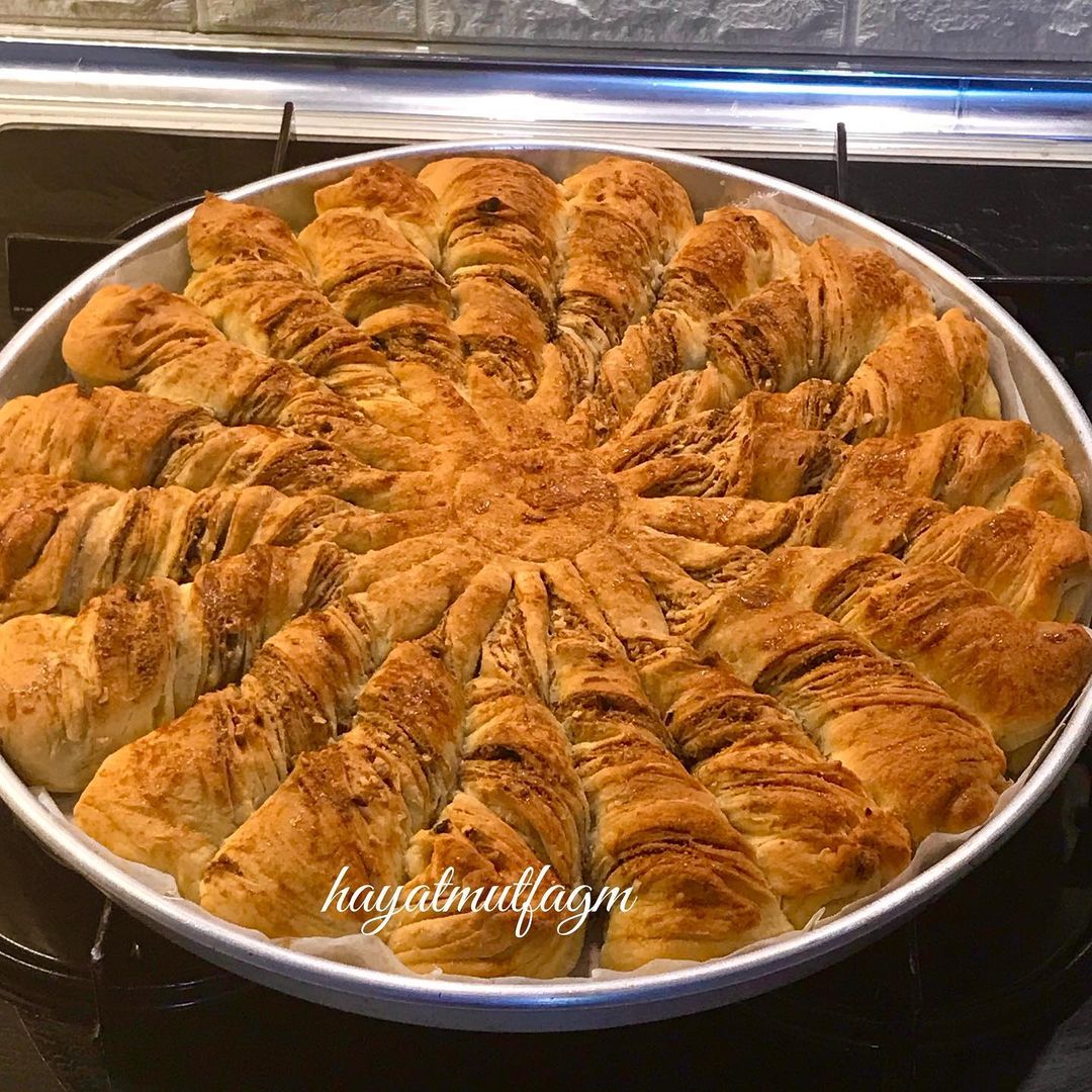 Haşhaşlı Cevizli Çörek