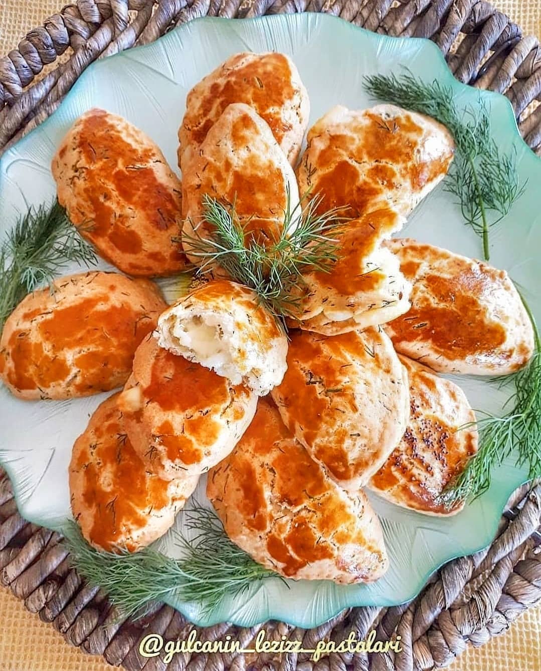 Kıyır Poğaça Tarifi