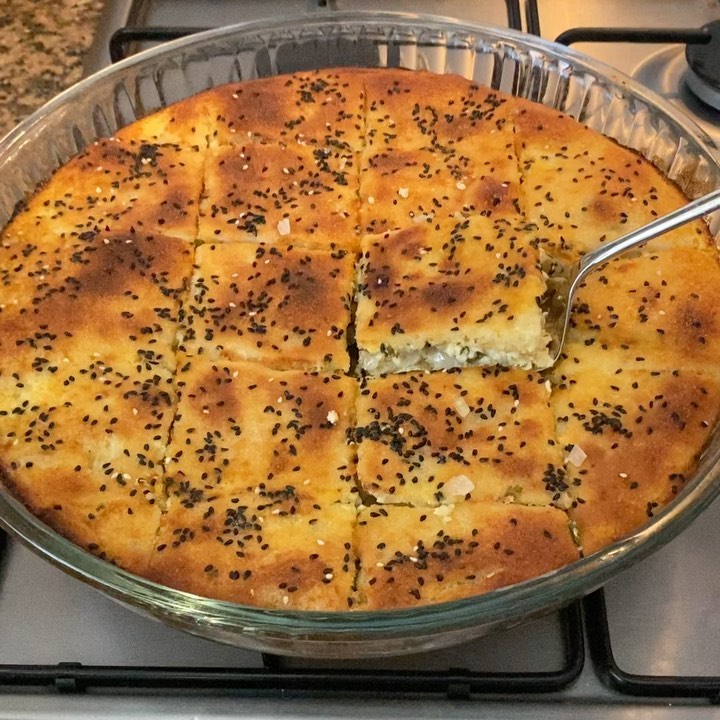 Soğanlı Peynirli Çörek
