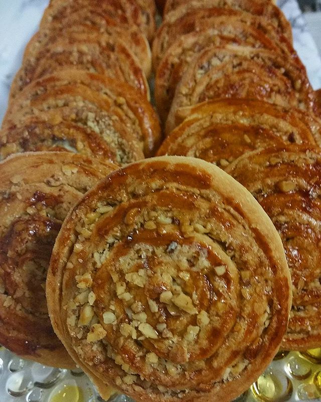 Tahinli Çörek