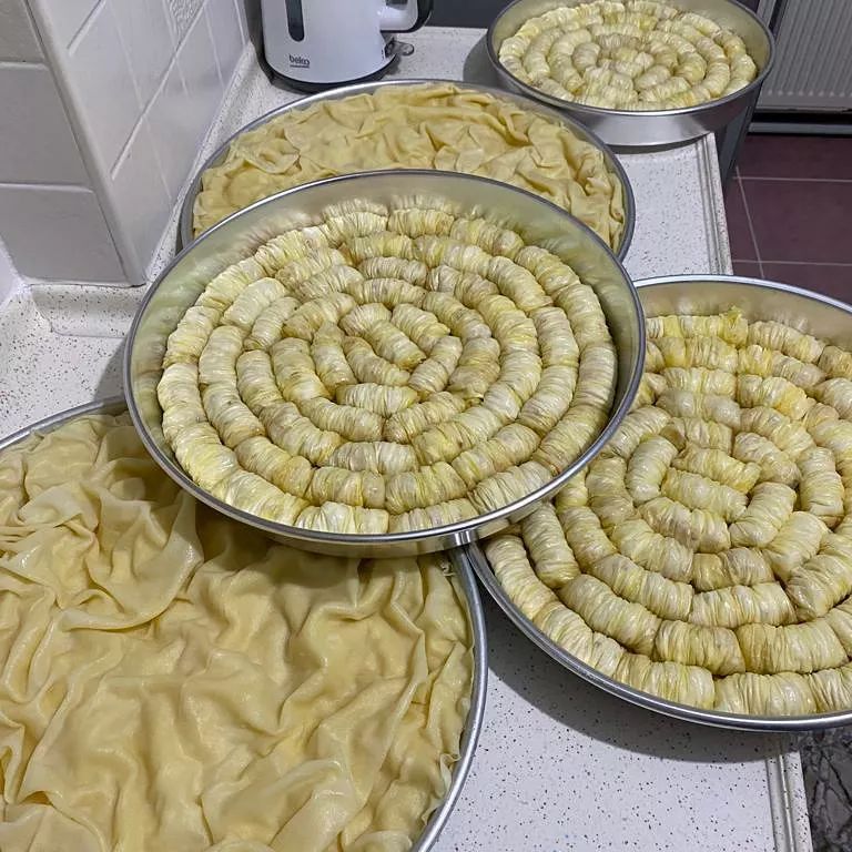 Tam Ölçülü Muhteşem Burma Baklava