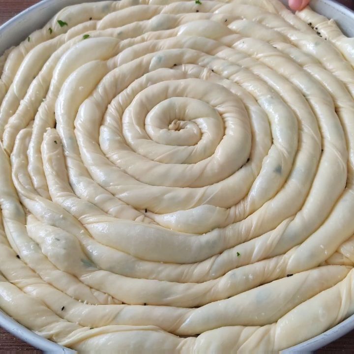 Çıtır Çıtır El Açması Nefis Börek Tarifi