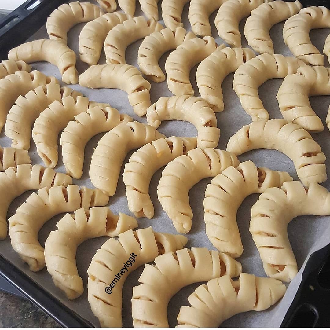 Tereyağlı Tarçınlı Elmalı Kurabiye Tarifi