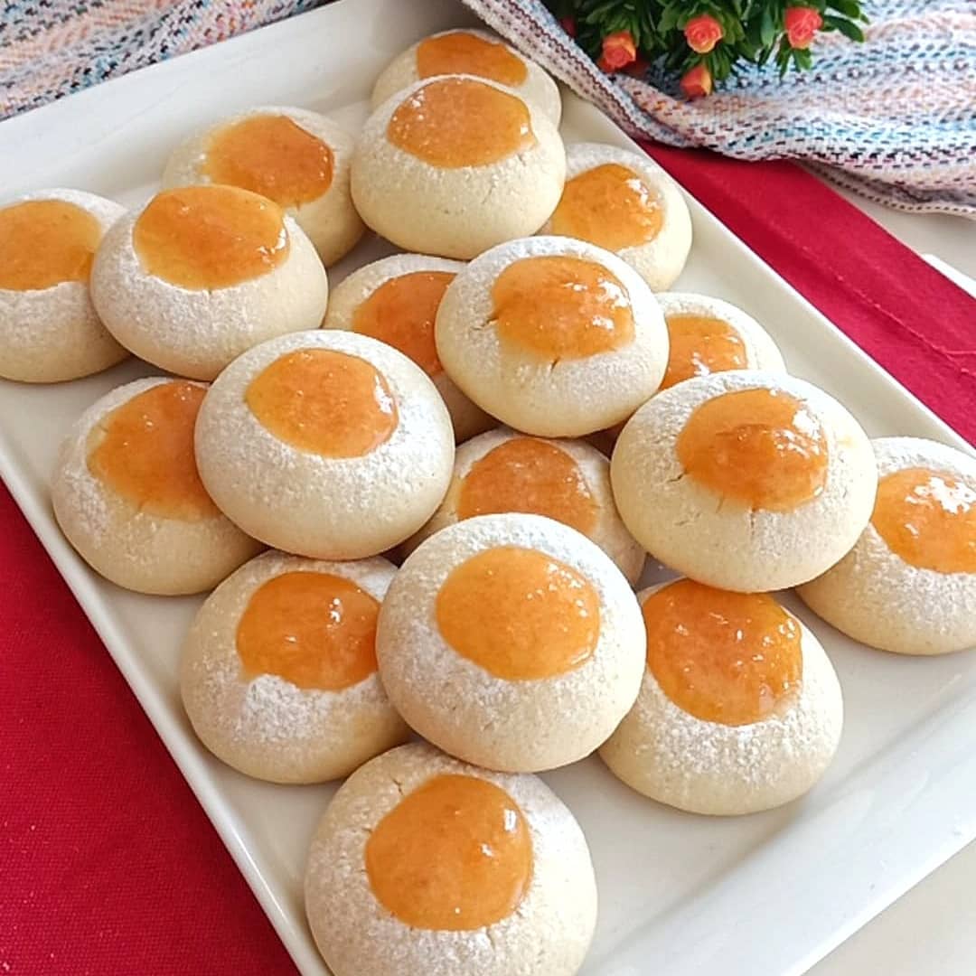 Ağızda Dağılan Marmelatlı Kurabiye