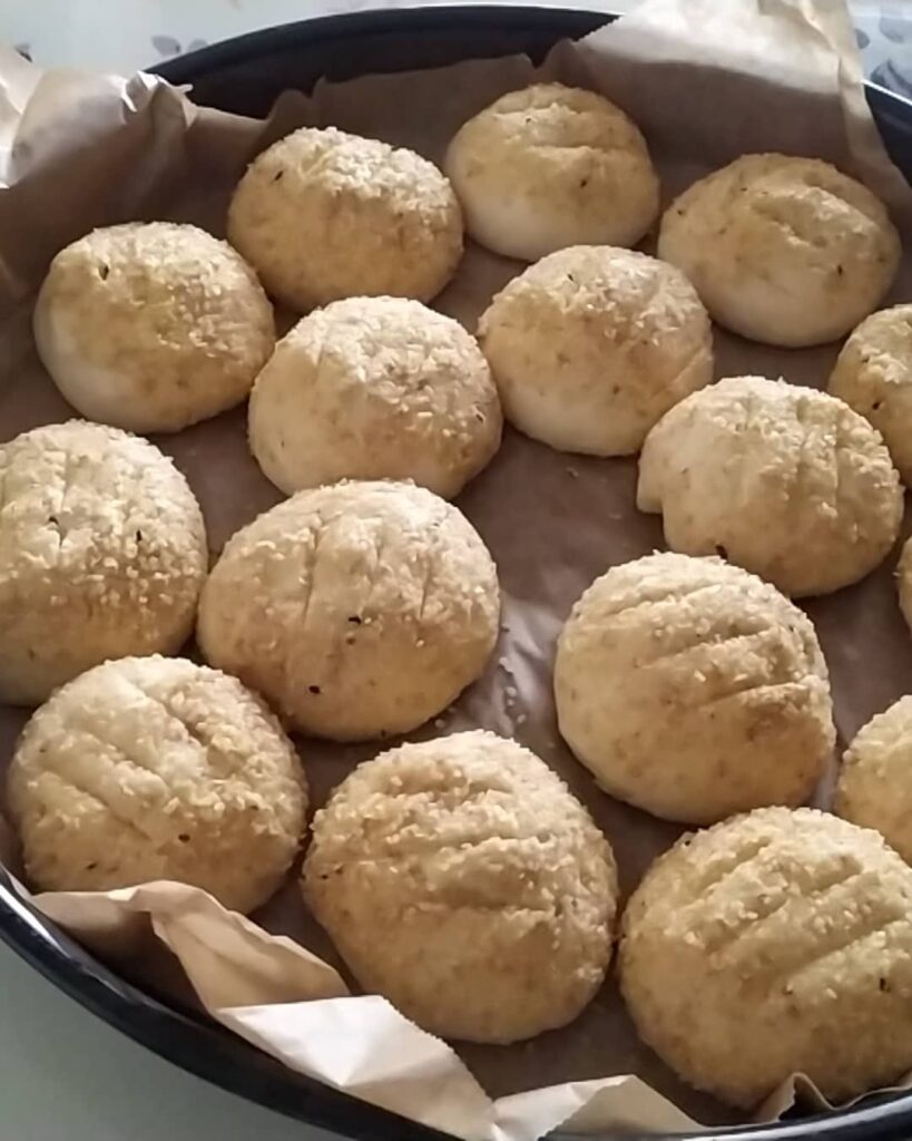 Geceden Hazırlayıp Sabah Pişen Simit Poğaça