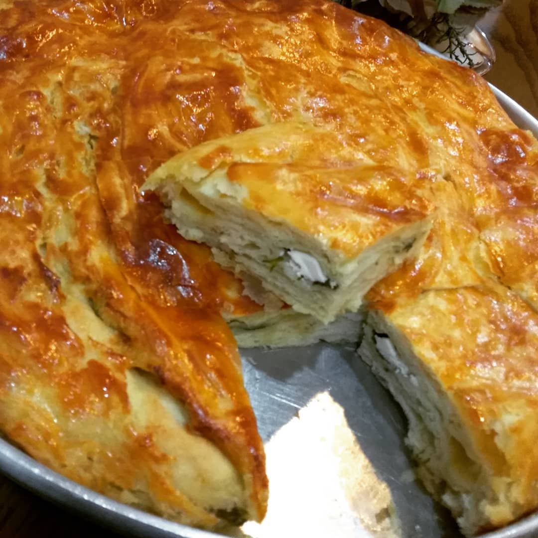 Peynirli Katmer Börek