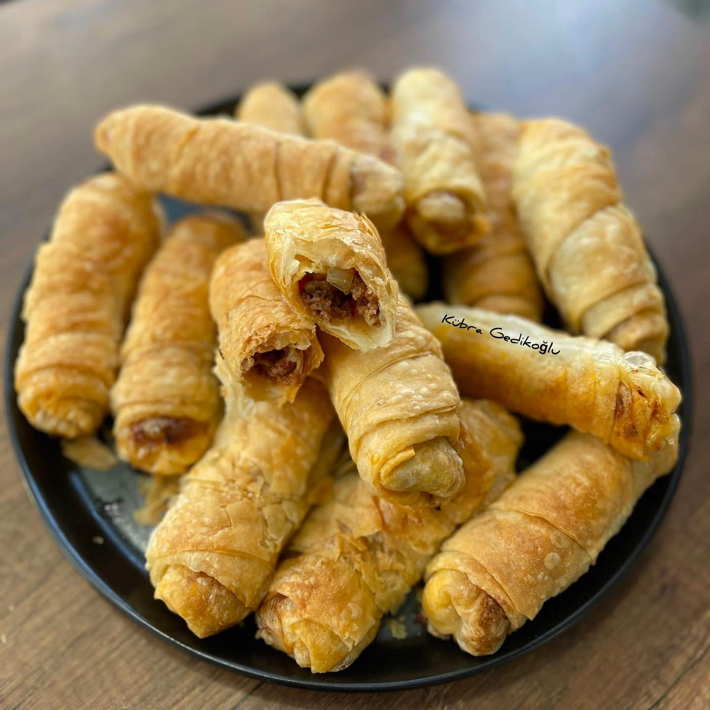 Kıymalı Çıtır Börek