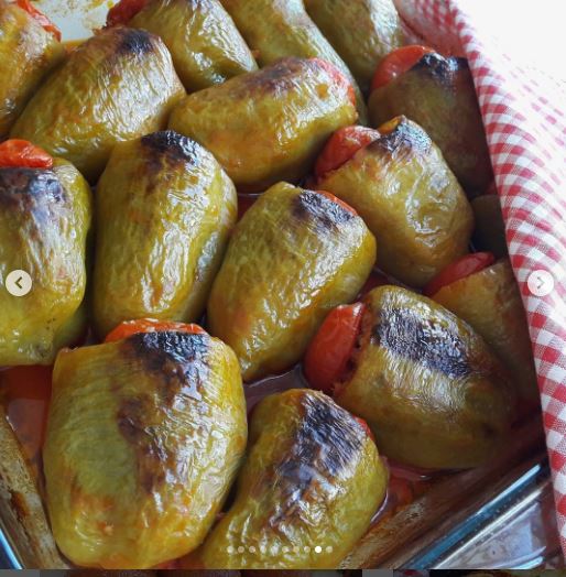 Fırında Kıymalı Biber Dolma