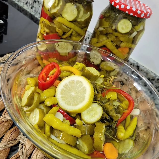 Karışık Turşu Tarifi