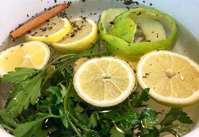 Yeşil elma detoksuyla Etkili Bir Biçim de Yağ Yakın