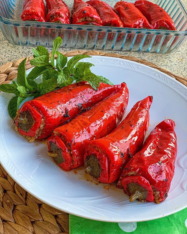 Zeytinyağlı Kapya Biber Dolması