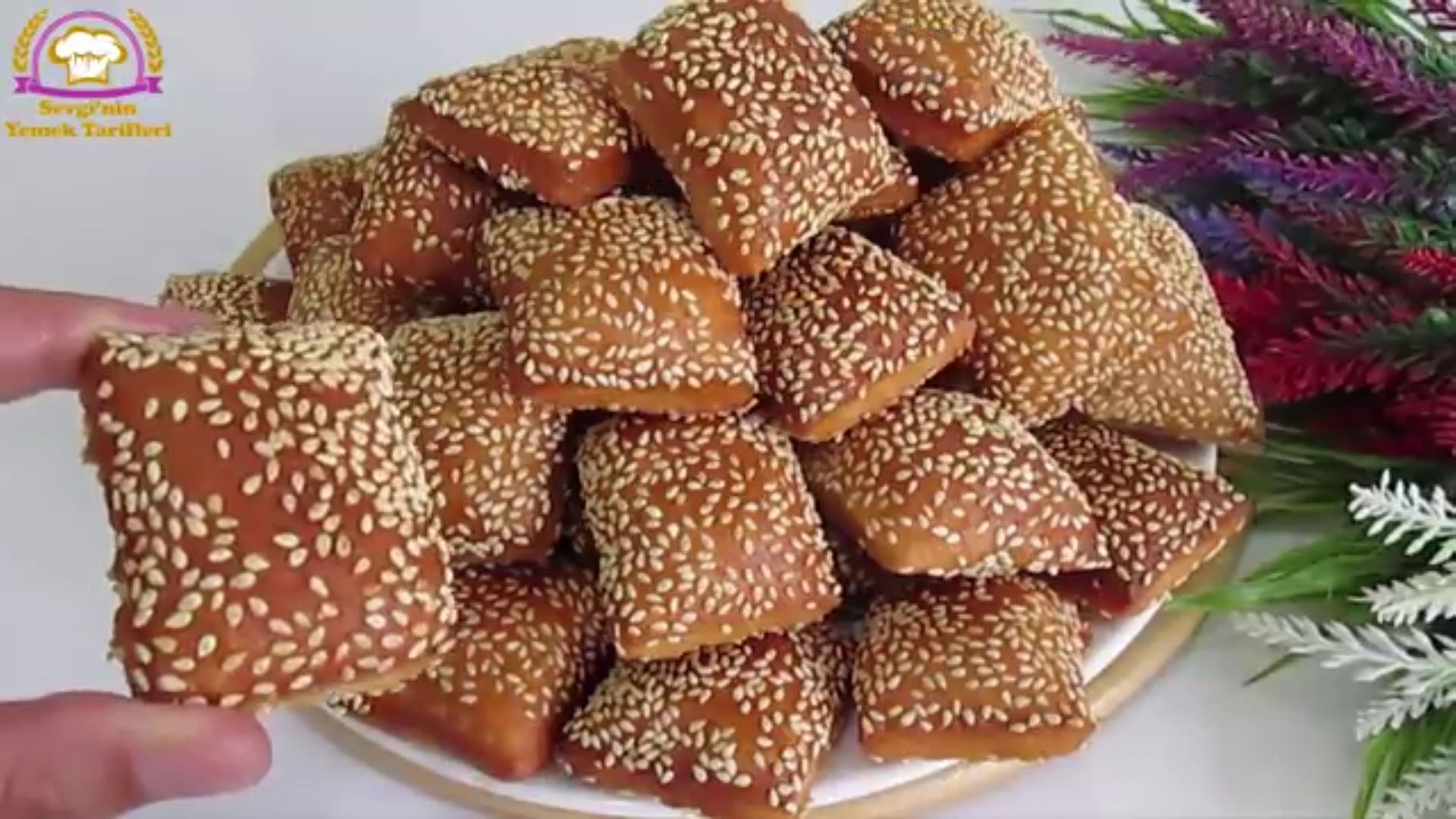 Simit Tadında Susamlı Pişi