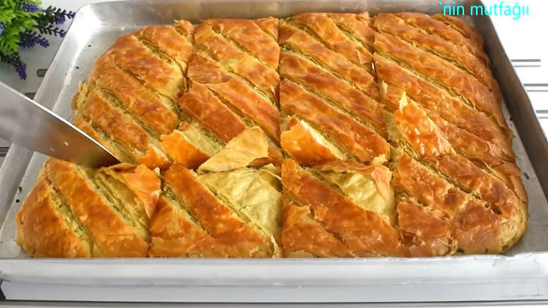Çıtır Çıtır Peynirli Börek