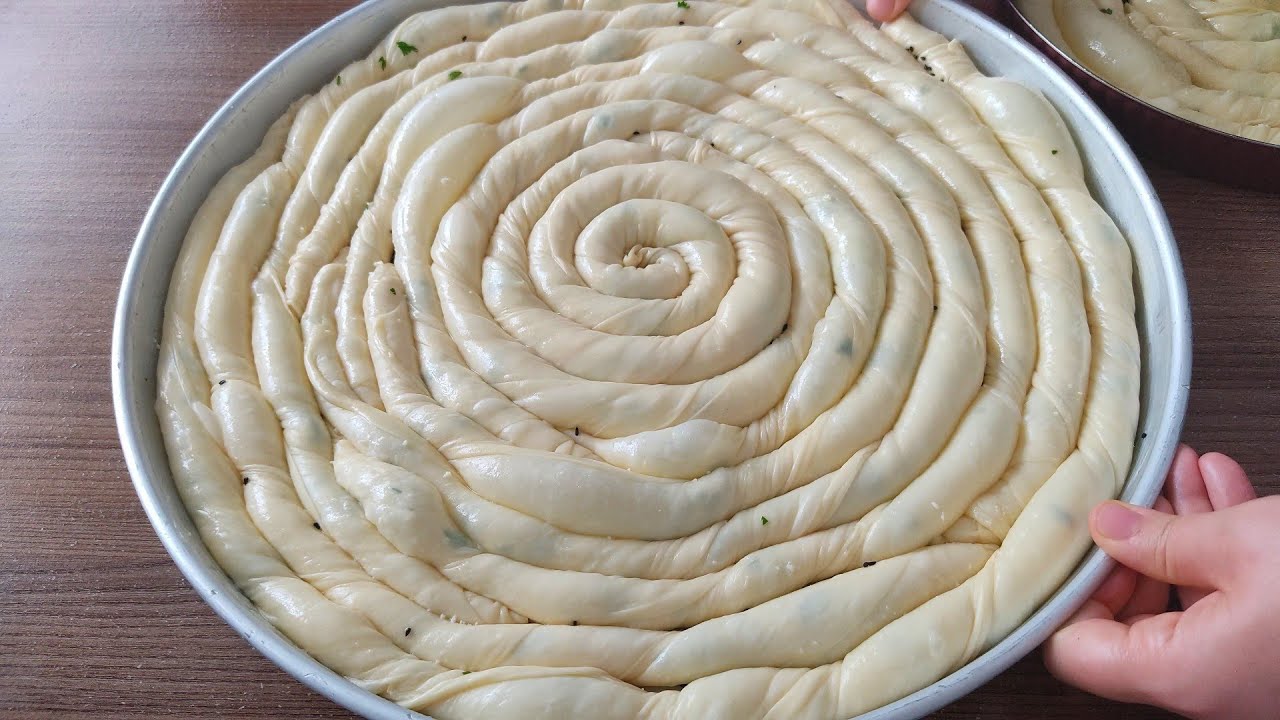 Aradığınız Börek Tarifi Burada Bu Basit Yöntemle Herkes Çıtır Çıtır Tel Tel Nefis Börek Yapabilir