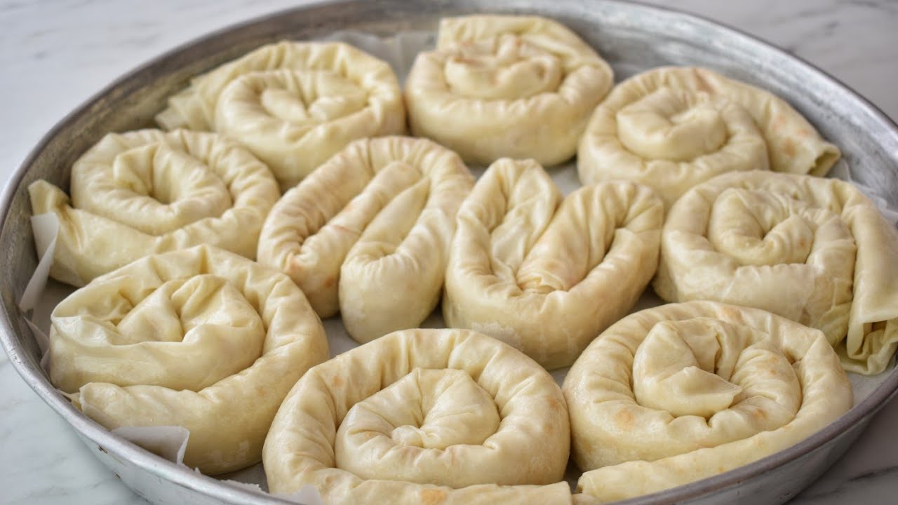 Çaktırmayın Yiyen Herkes El Açması Börek Zannediyor Bu Kadar Da Çıtır Ve Lezzetli Olunmaz Ki