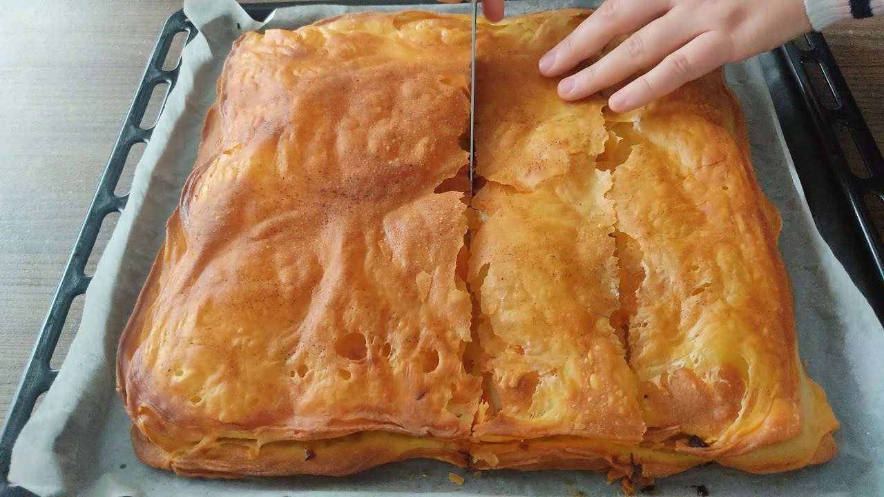 Dünyanın En Kolay Böreği Sadece 2 Tane Beze İle Bir Tepsi Börek Yaptım