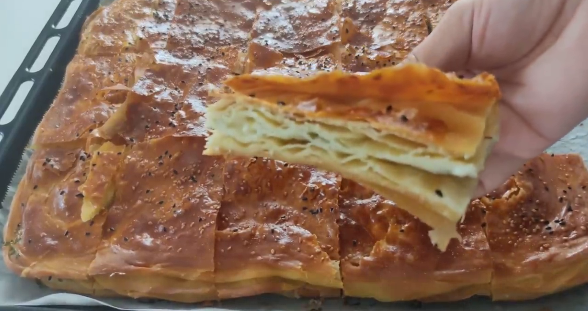 O Kadar KOLAY ki Herkes Yapabilir ÇOK FARKLI Kat Kat Muhteşem BÖREK Tarifi Kolay El Açması Börek
