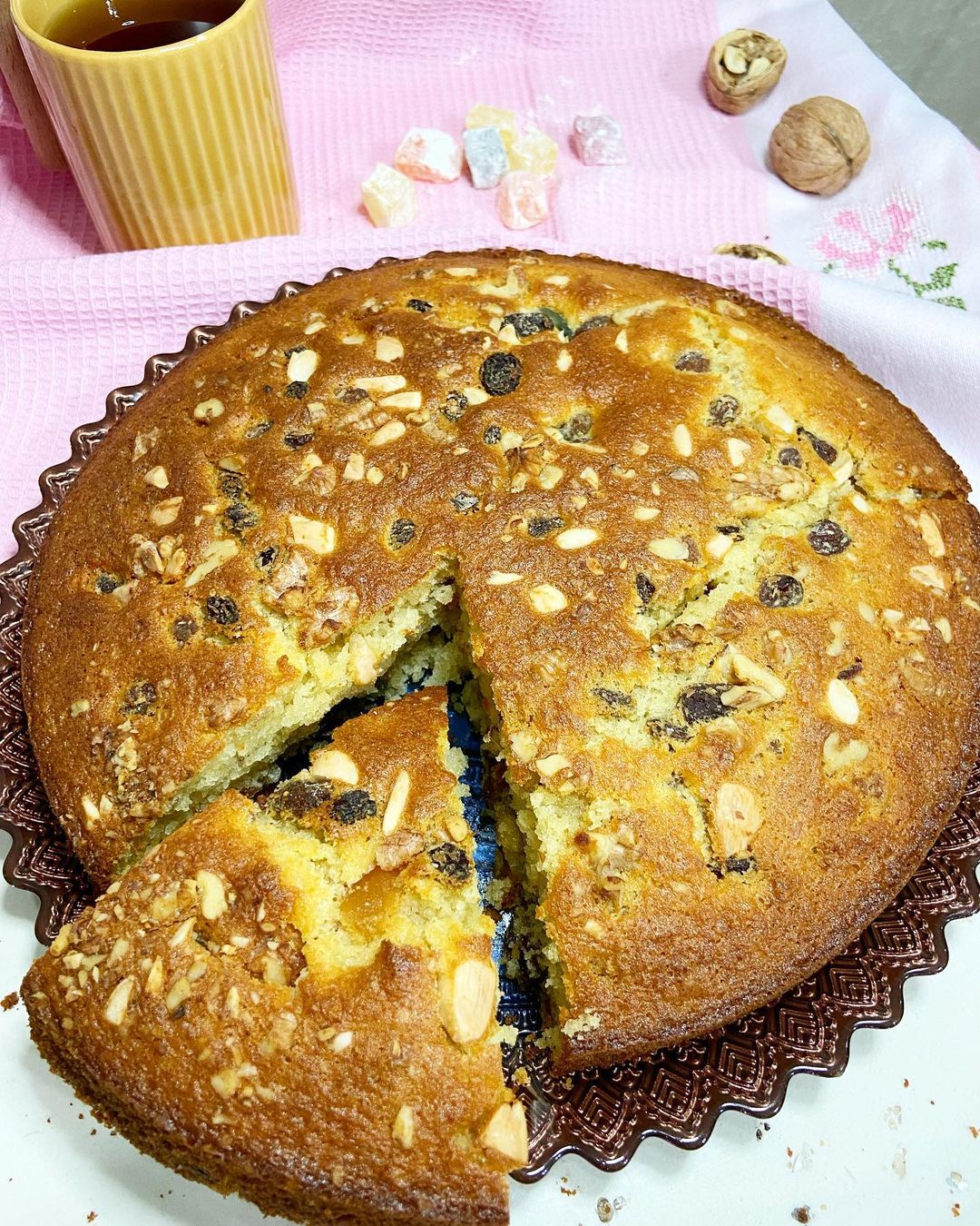 Kuru Yemişli Lokum Kek Tarifi