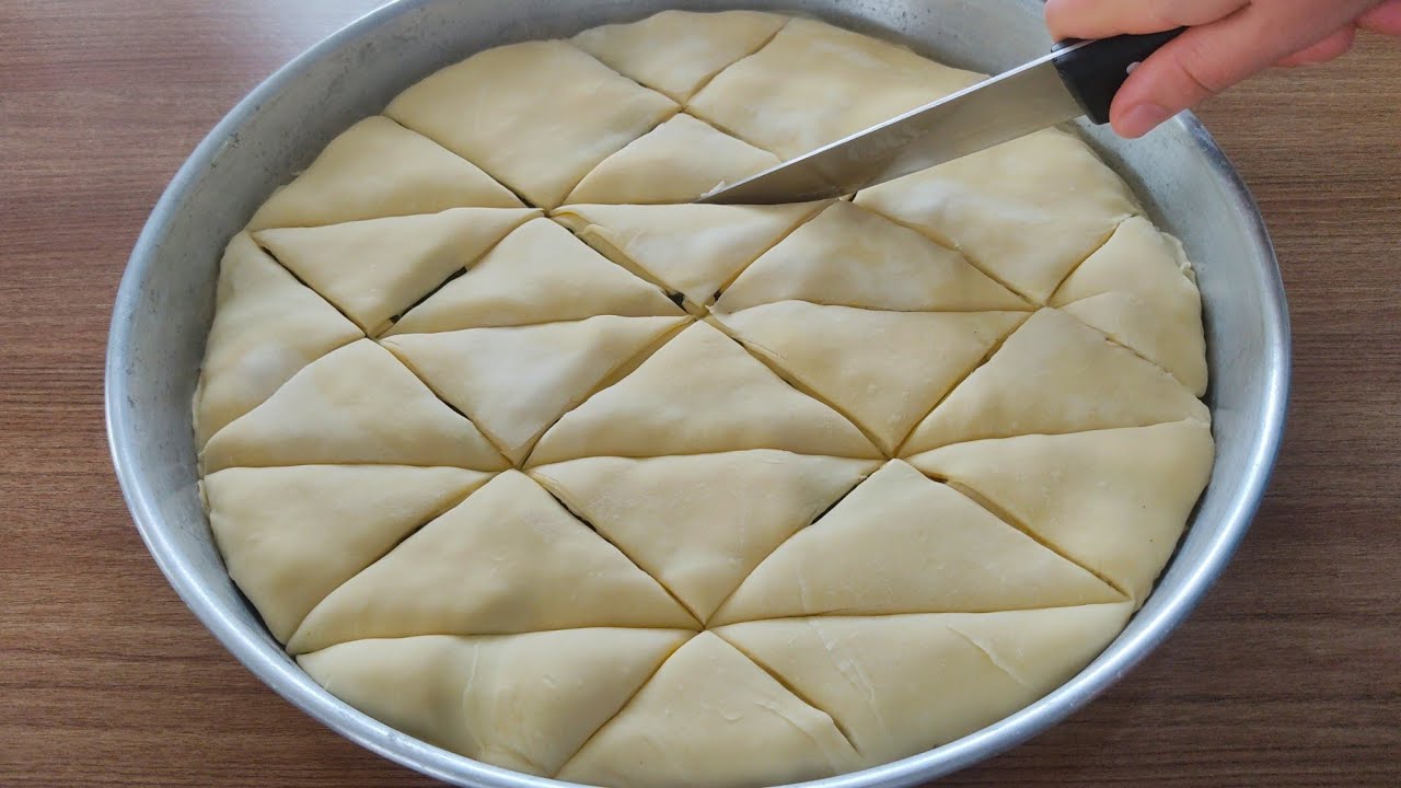 Oklava Yok Sadece Merdane İle Kat Kat Çıtır Çıtır El Aması Börek Tarifi