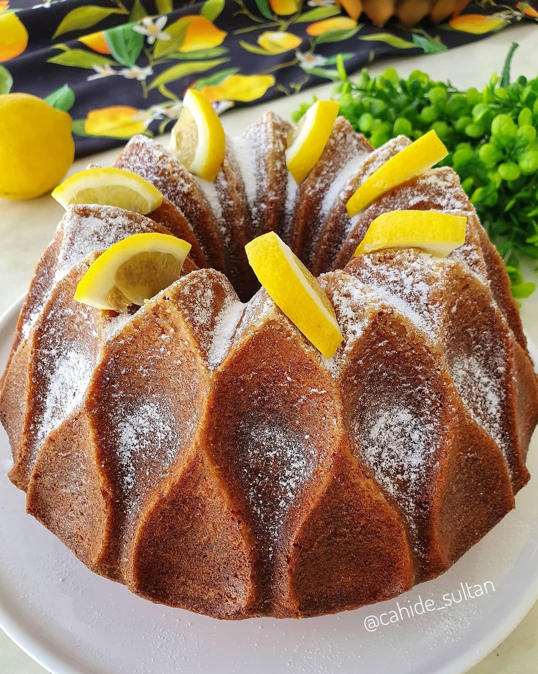 Sütsüz Limonlu Kek