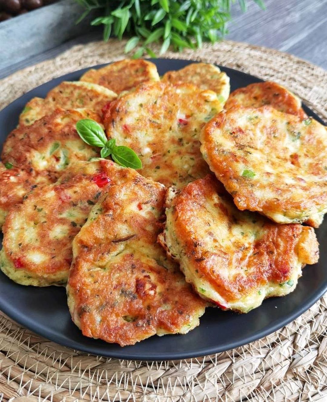 Tavada Kahvaltılık Yufkasız Börek