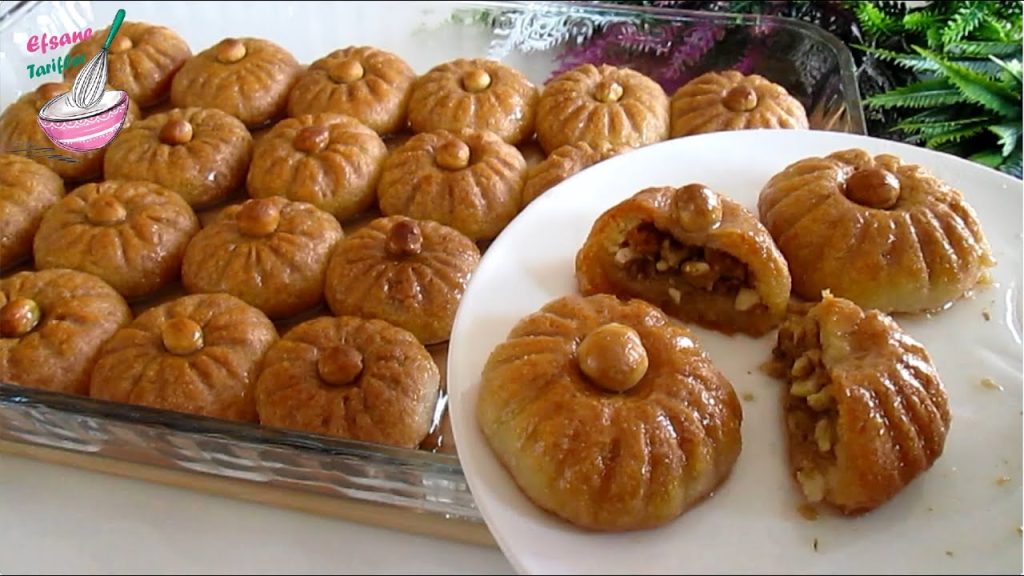 İrmikli Cevizli Fındıklı Tatlı Tarifi