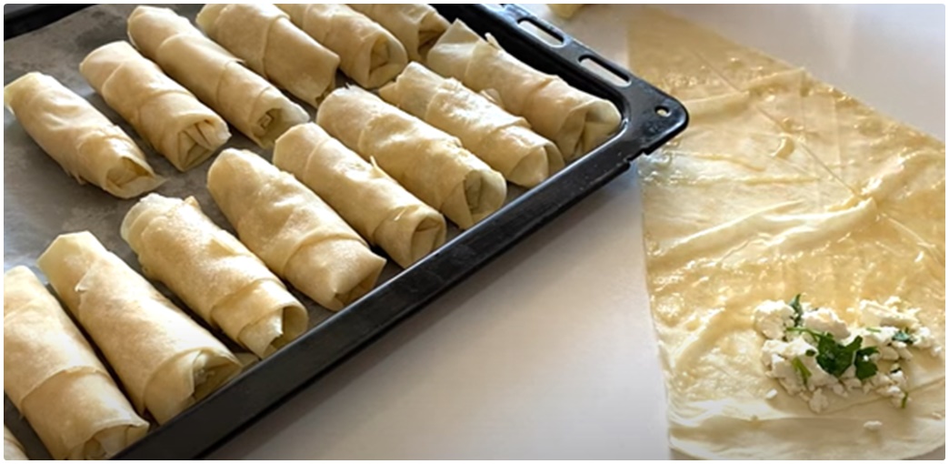 Çaya Kahvaltıya Bol Bol Yap Buzluğa At Çıtır Börek