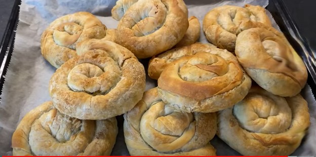Oklavasız Bu Yöntemi Öğrendiğimden Beri Çıtır Çıtır Börek Yapıyorum BU Kadar Kolayını Görmedim