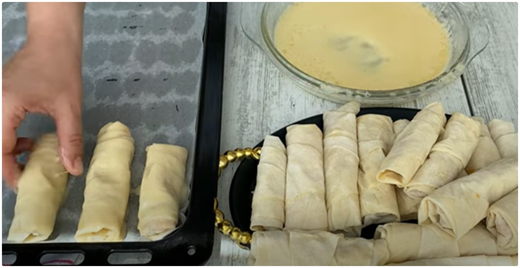 Çayı Koyun Bu Börek Kapış Kapış Yeniyor Sadece 3 Yufkadan Koca Bir Tepsi Patatesi Börek Yaptım