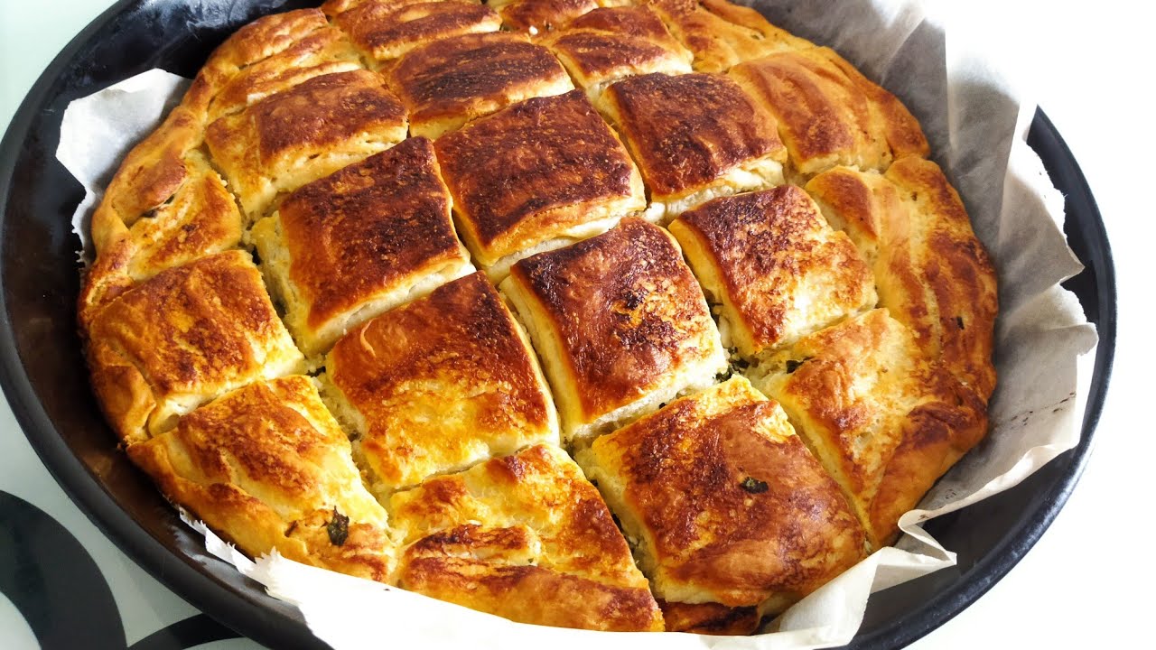 Çayı Koyun Bu Börekler Kapış Kapış Gidiyor İster kahvaltıda ister yemek saatinde Yumuşacık Börek