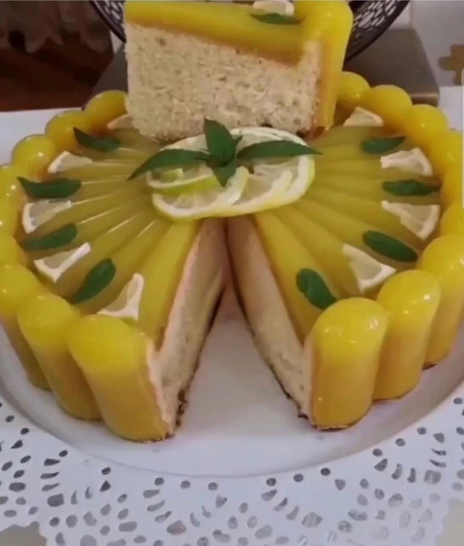 Limon Soslu Limonlu Kek