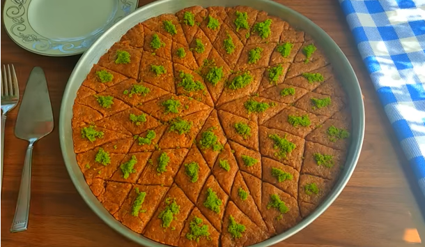 Oklava Kullanmadan Çok Pratik Baklava Tarifi