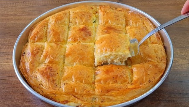 Börek Değil Bal Mübarek Yiyenler Tadına Doyamadı