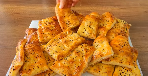 Patates Dolgulu Pide Tarifi