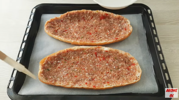 Kıymalı Ekmek Pidesi Tarifi