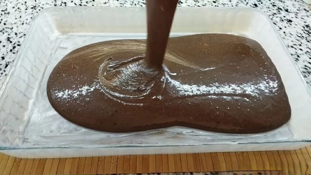 Pastane Usulü Islak Kek