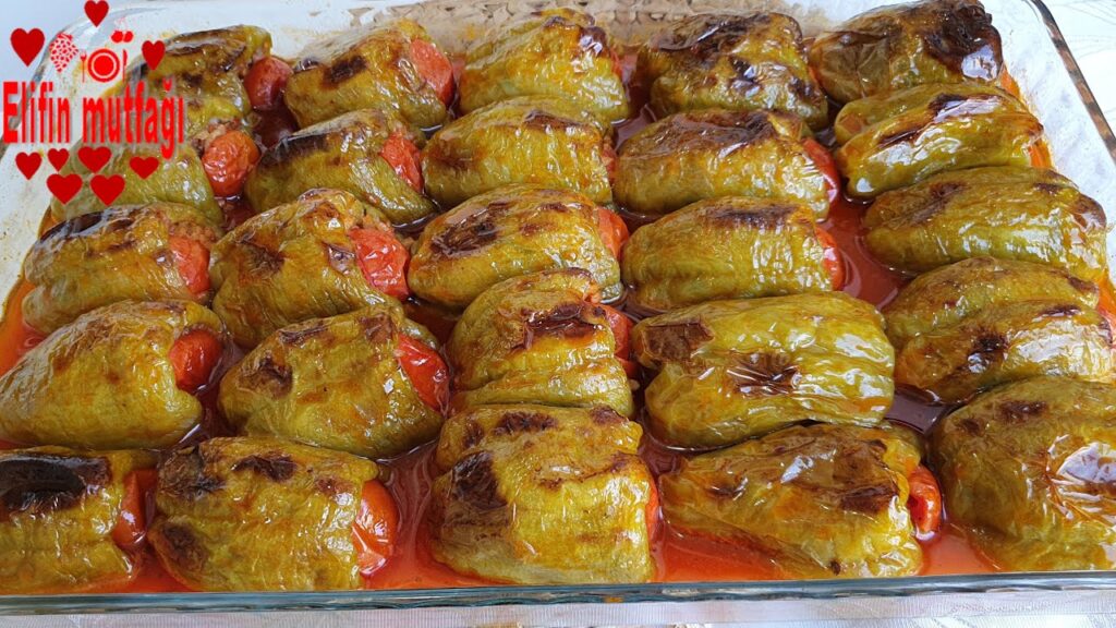 Fırında Etli Biber Dolması Tarifi