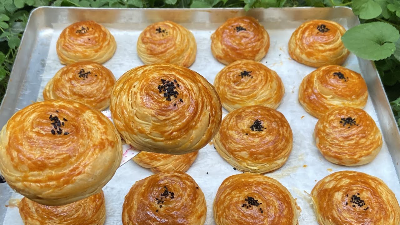 Kat Kat Börek Tadında Katmer Poğaça Tarifi