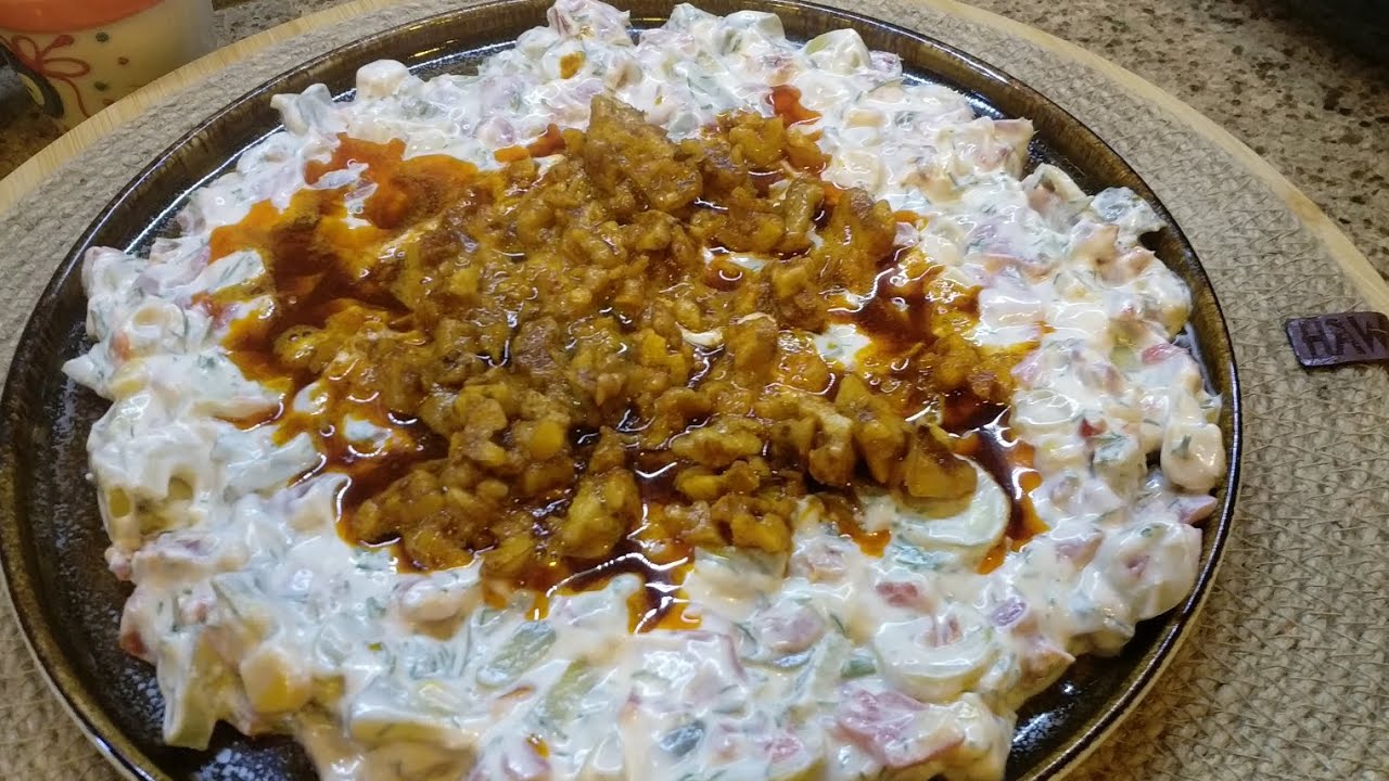 Közlenmiş Kapya Biber Salatası Tarifi